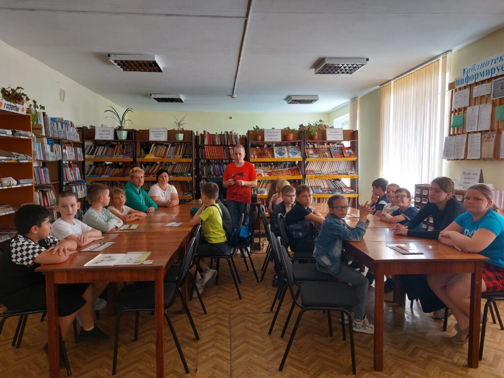 Для юных мглинчан провели информационный час «Брянский лес»