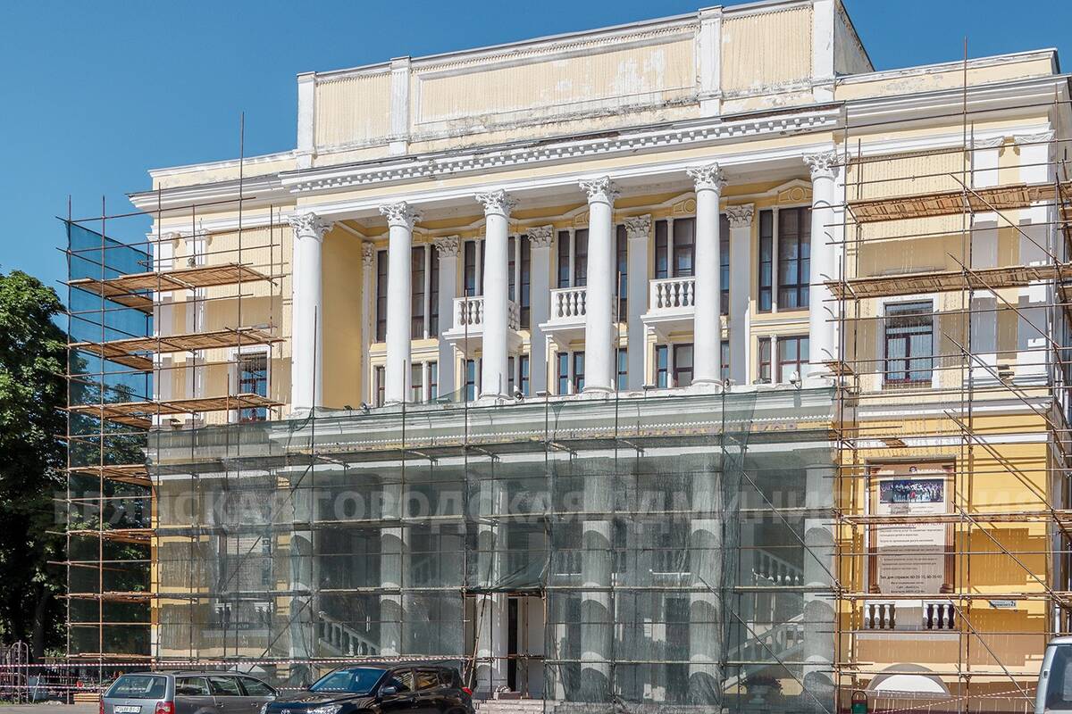 В Брянске ДК Железнодорожников  отремонтируют к 1 сентября