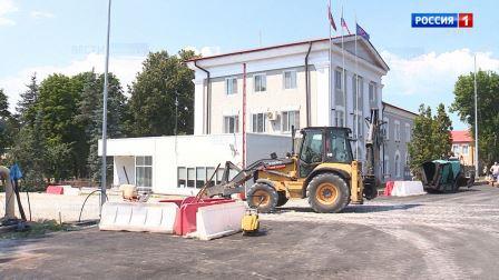 В брянском Сураже продолжается ремонт дорог
