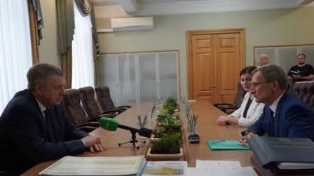 Брянский губернатор Александр Богомаз встретился с членом ЦИК Левичевым