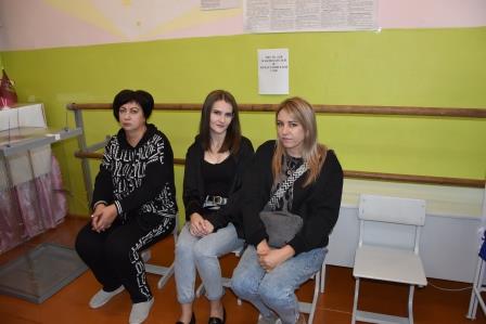 На избирательных участках за ходом голосования следят наблюдатели