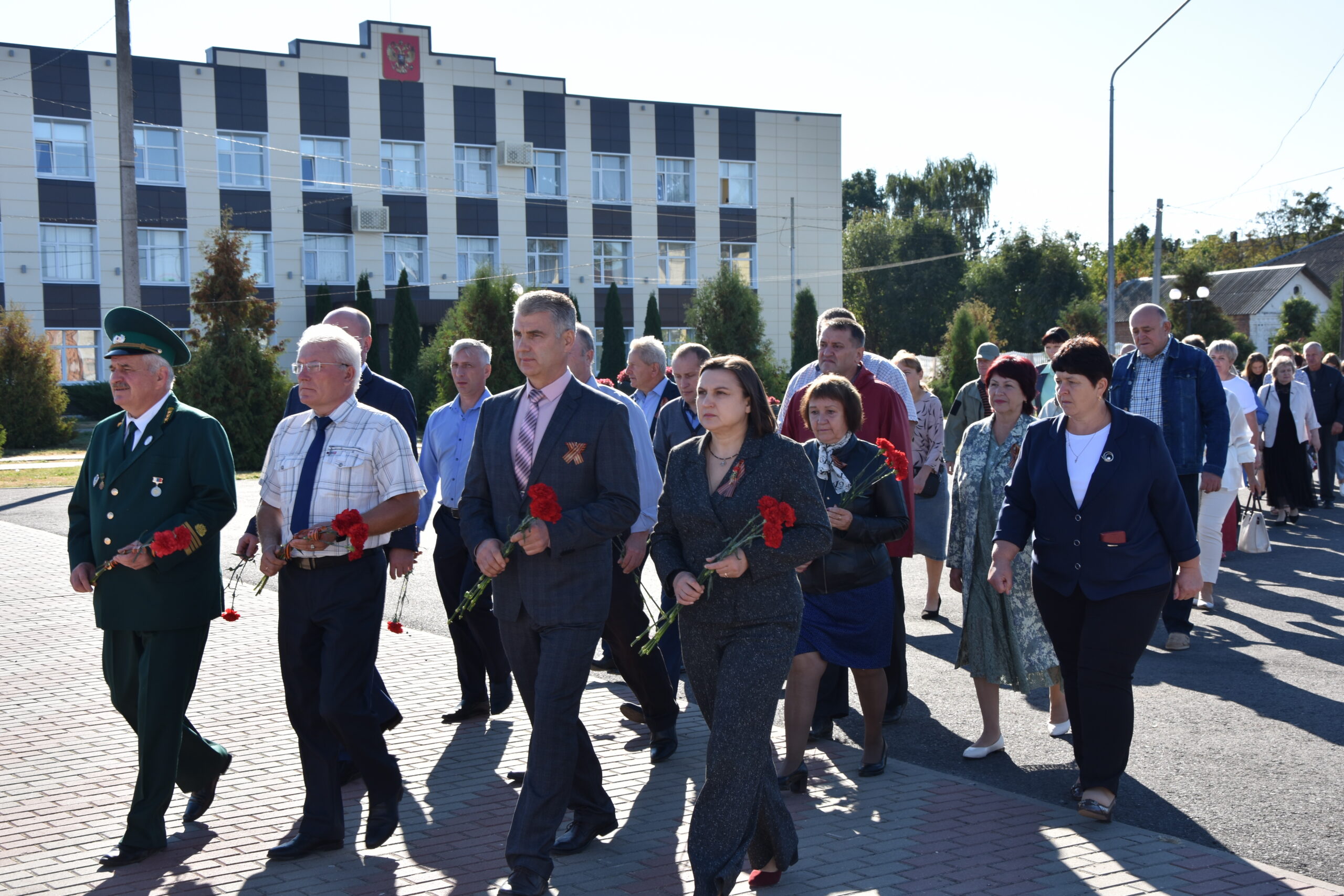 Мглинский район отмечает 81-ю годовщину освобождения от немецко — фашистских захватчиков