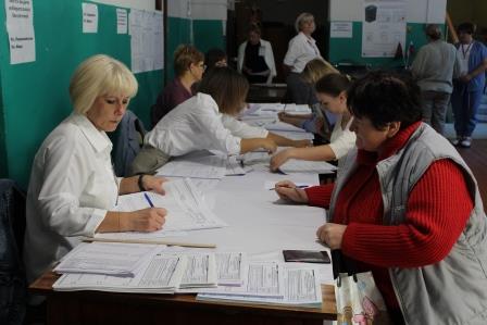 Мглинчане активно голосуют на своих избирательных участках