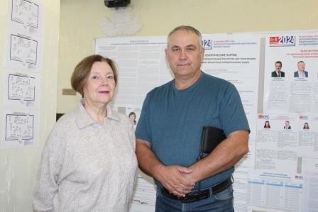 Супруги Кривцовы проголосовали на своем избирательном участке в Мглине