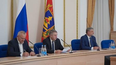 В региональном правительстве обсудили начало отопительного сезона в Брянской области