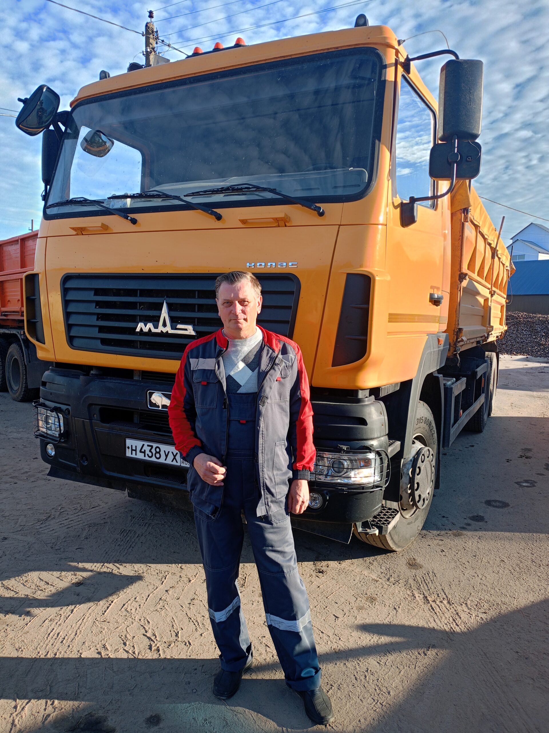 Мглинчанин Владимир Лукашов — замечательный водитель