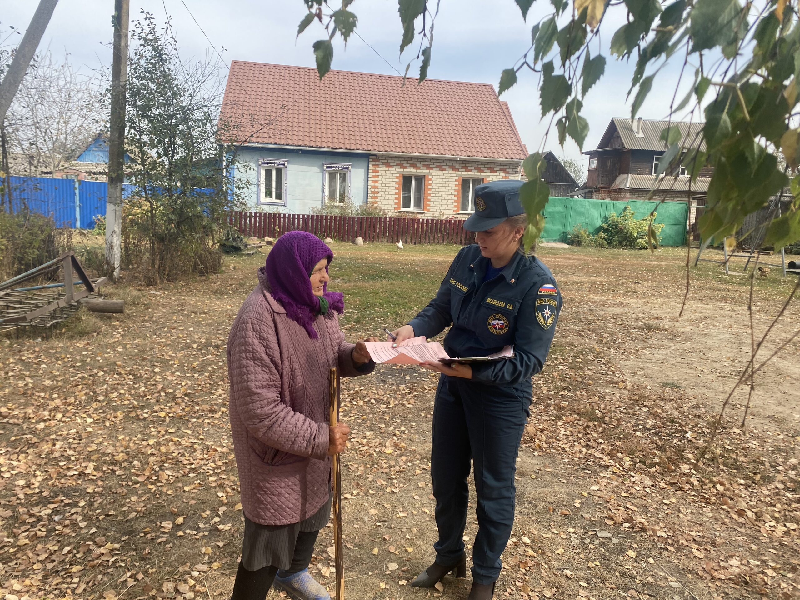 В Мглинском районе прошли рейды по пожарной безопасности одиноких пожилых граждан