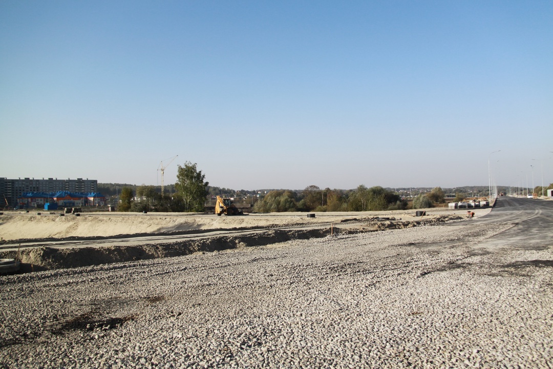 В Брянске продолжается строительство улично-дорожной сети в микрорайоне по улице Флотской