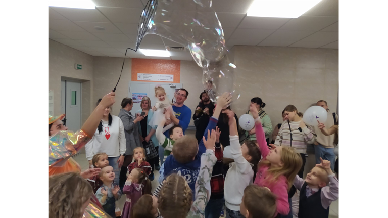 В Перинатальном центре Брянска устроили праздник