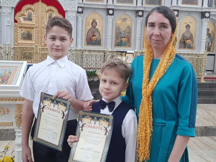 Воспитанники воскресной школы г. Мглина приняли участие в финале епархиального конкурса чтецов «Русь Святая, Православная»