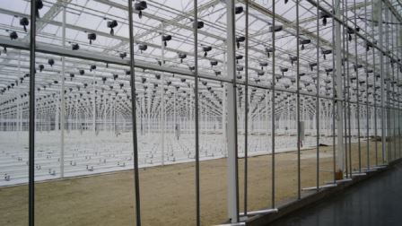 Брянский губернатор Александр Богомаз посетил строительную площадку тепличного комплекса в Журиничах