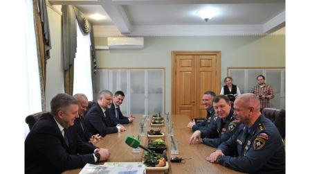 На Брянщину прибыл заместитель министра РФ по делам гражданской обороны Илья Денисов