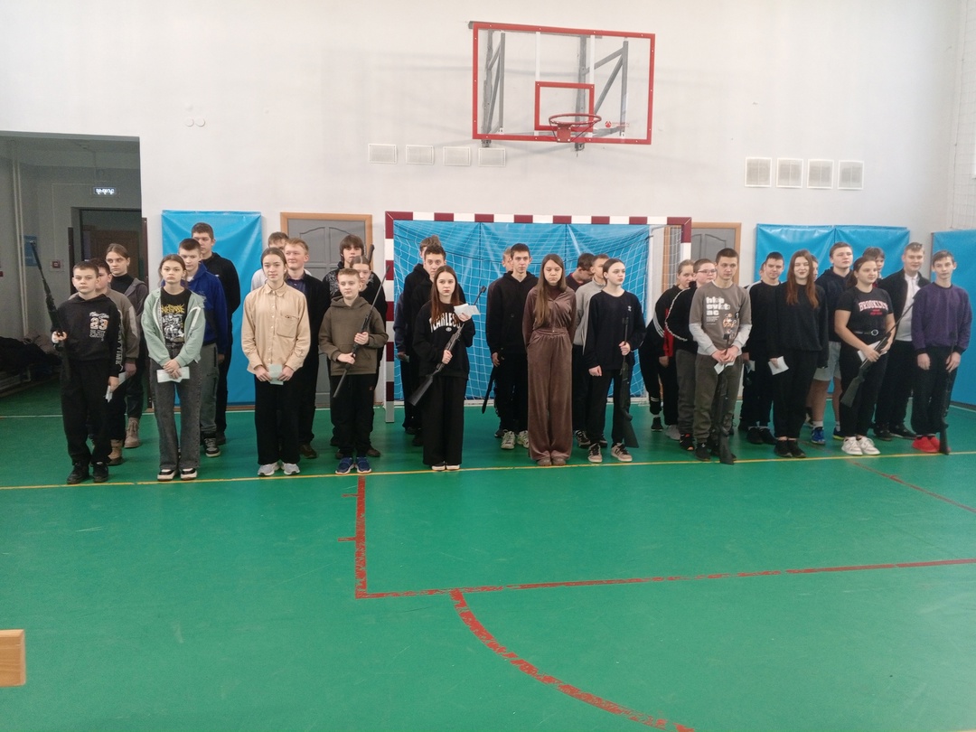 В Мглине прошли соревнования по стрельбе из пневматической винтовки, посвященные 80-летию Победы в Великой Отечественной войне