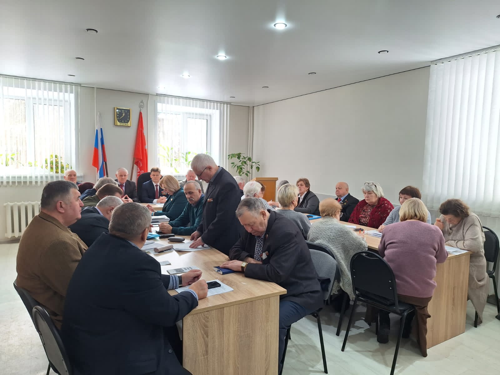 Председатель Мглинского райсовета ветеранов В.П. Ушакова приняла участие в областном заседании