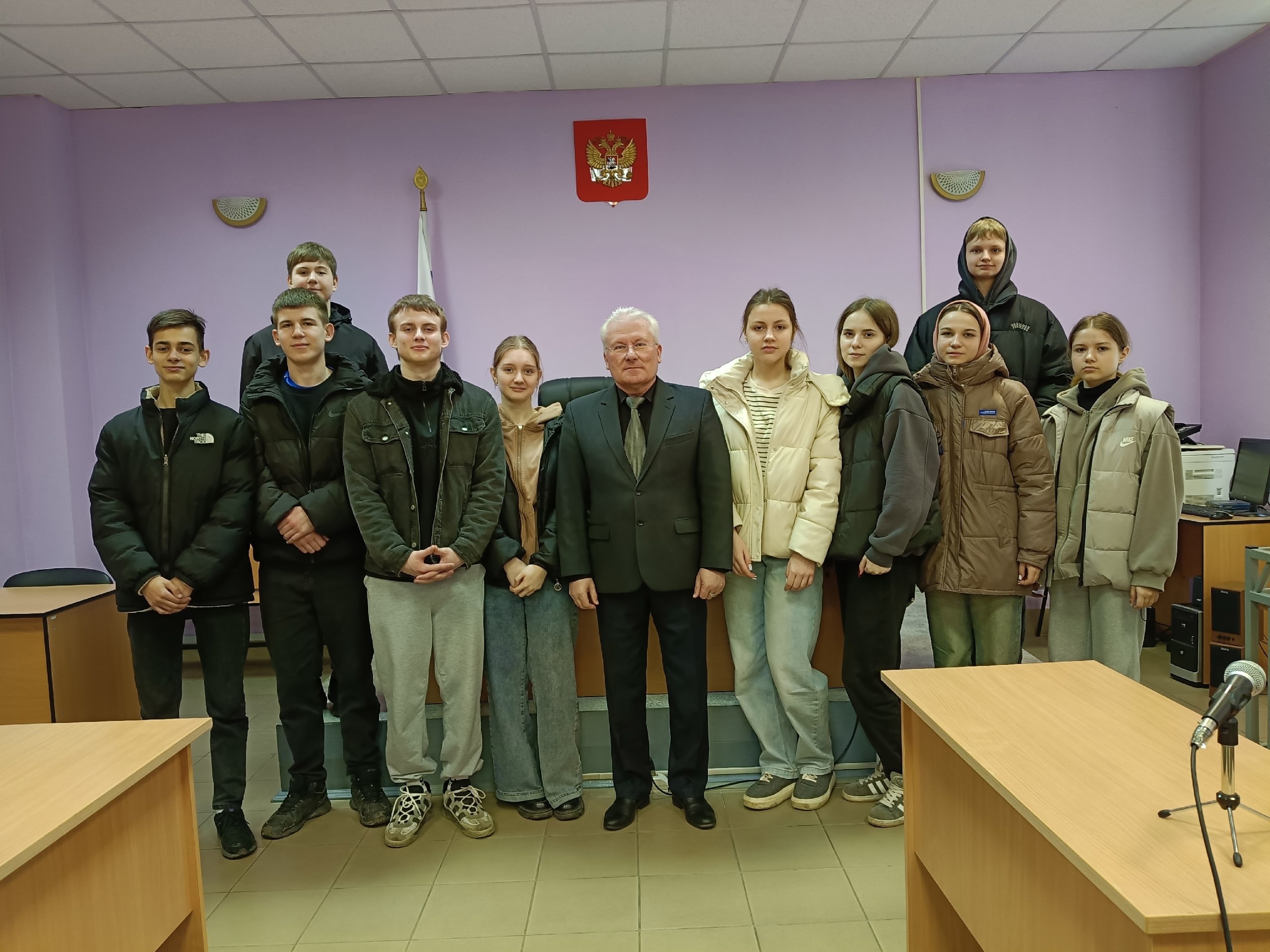 Ученики Мглинской школы № 1 побывали в районном суде