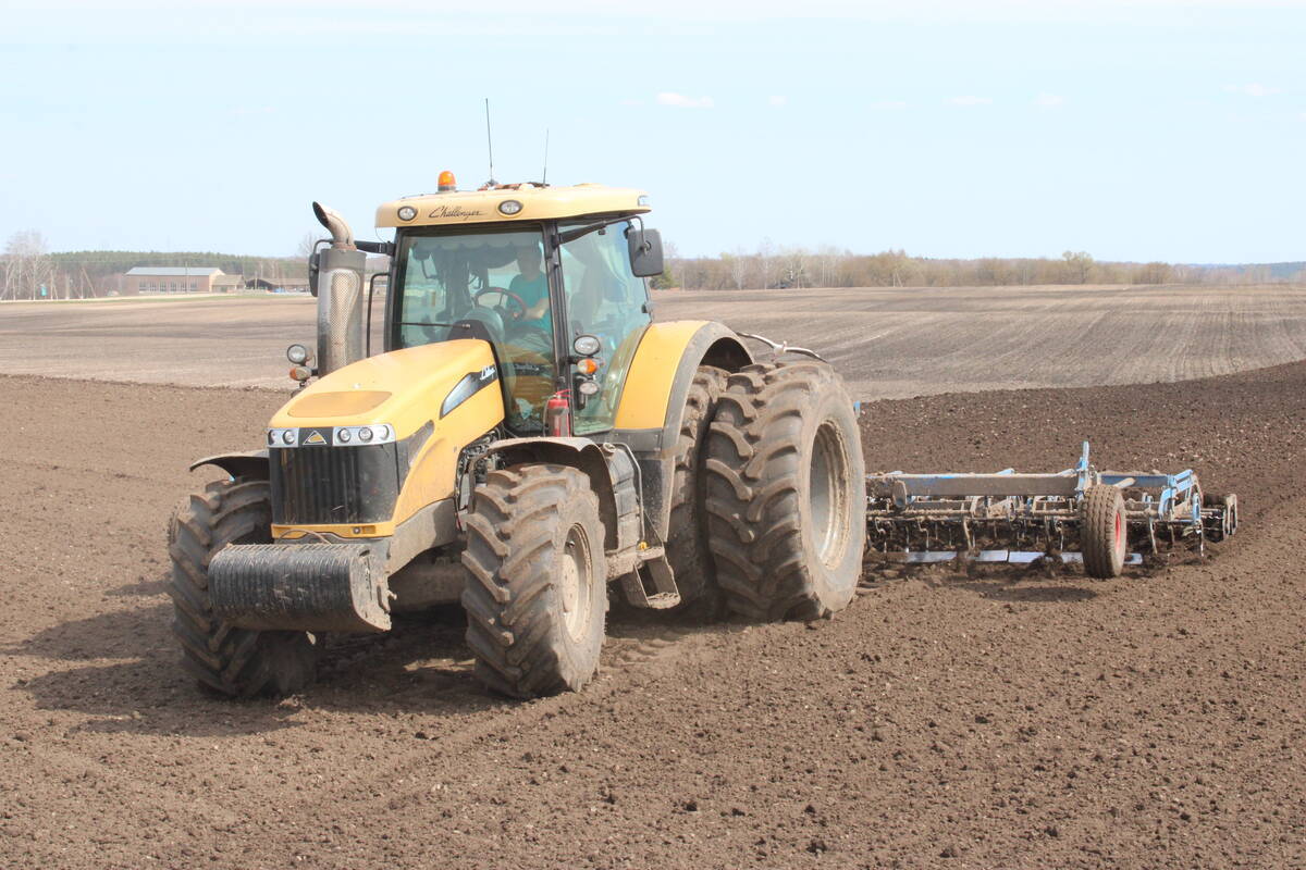 В Климовском районе Брянской области  стартовал весенний сев