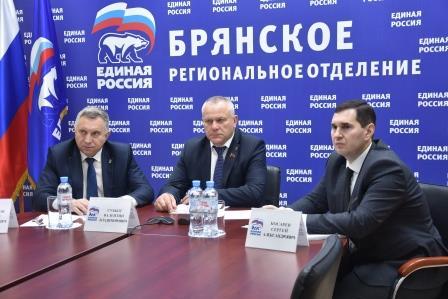 «Единая Россия» организует участие волонтёров и муниципальных депутатов во Всероссийском голосовании по объектам благоустройства