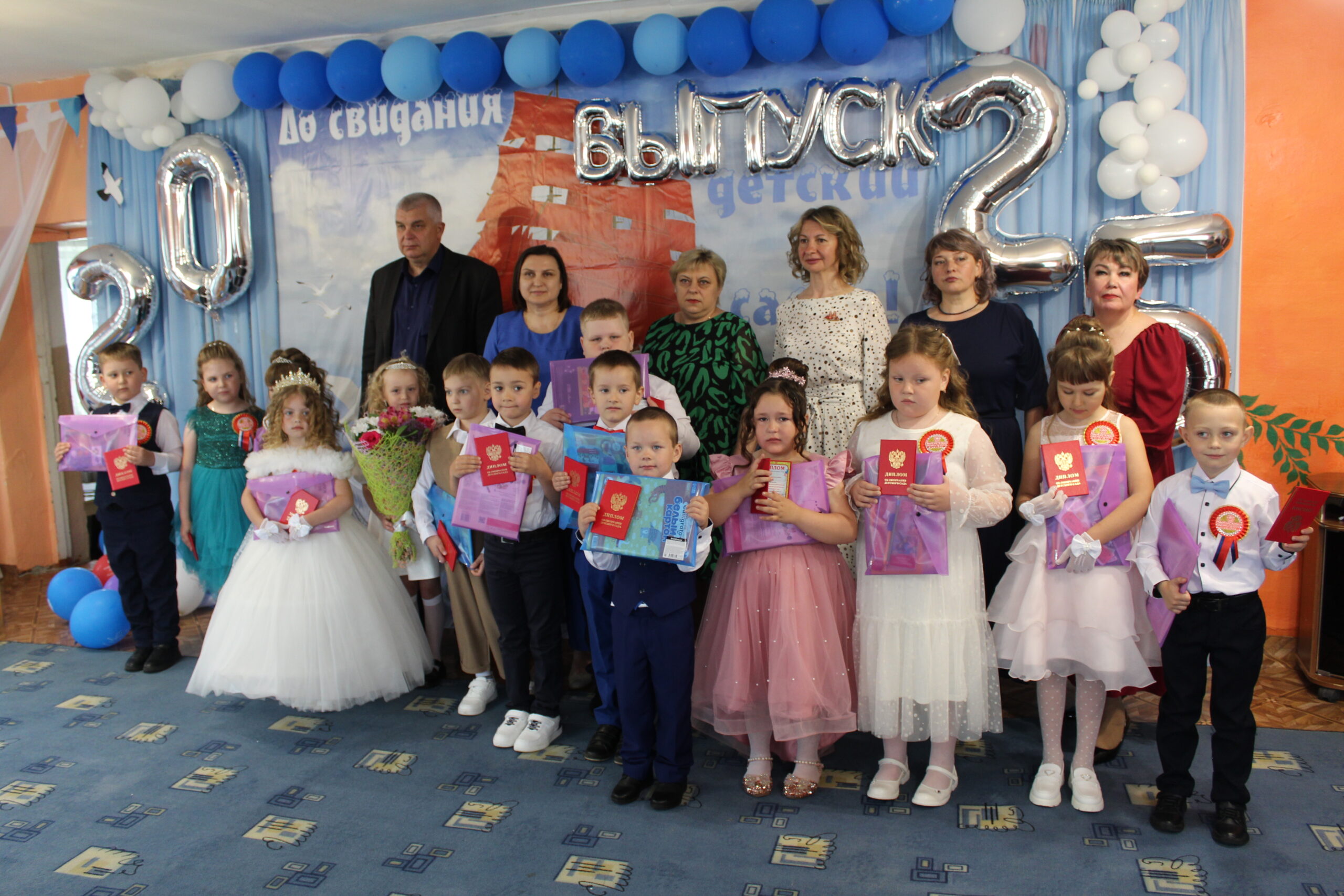 В детских садах г. Мглина прошли выпускные балы