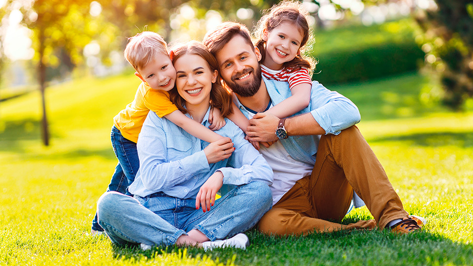 Руководители Мглинского района поздравляют с Международным днем семьи