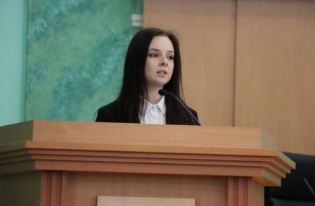 Зампредседателя Молодежного парламента Брянской области Кристина Бычкова поделилась мнением о службе по контракту