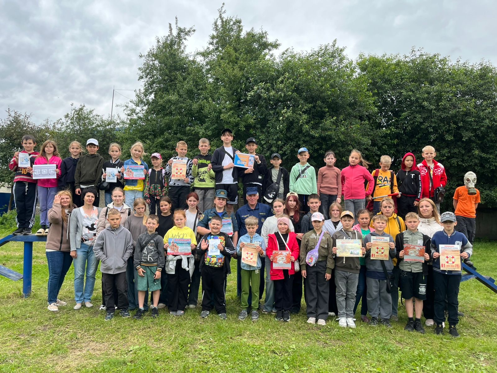 Юные мглинчане посетили пожарно-спасательную часть