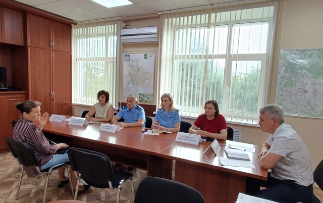 В администрации Мглинского района прошел прием граждан