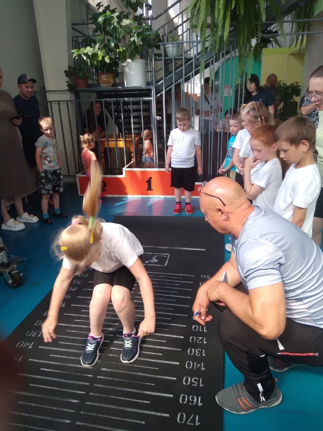 Воспитанники Мглинского детского сада №1 сдали нормы ГТО