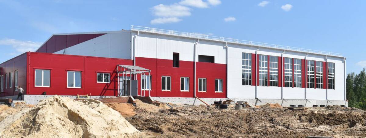 Территория нового спорткомплекса с бассейном в брянской Клетне будет благоустроена