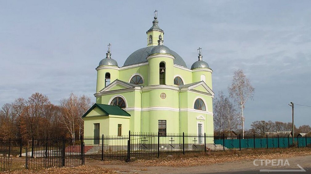 В Погарском районе Брянской области благоустроили дворы и отремонтировали здание автовокзала