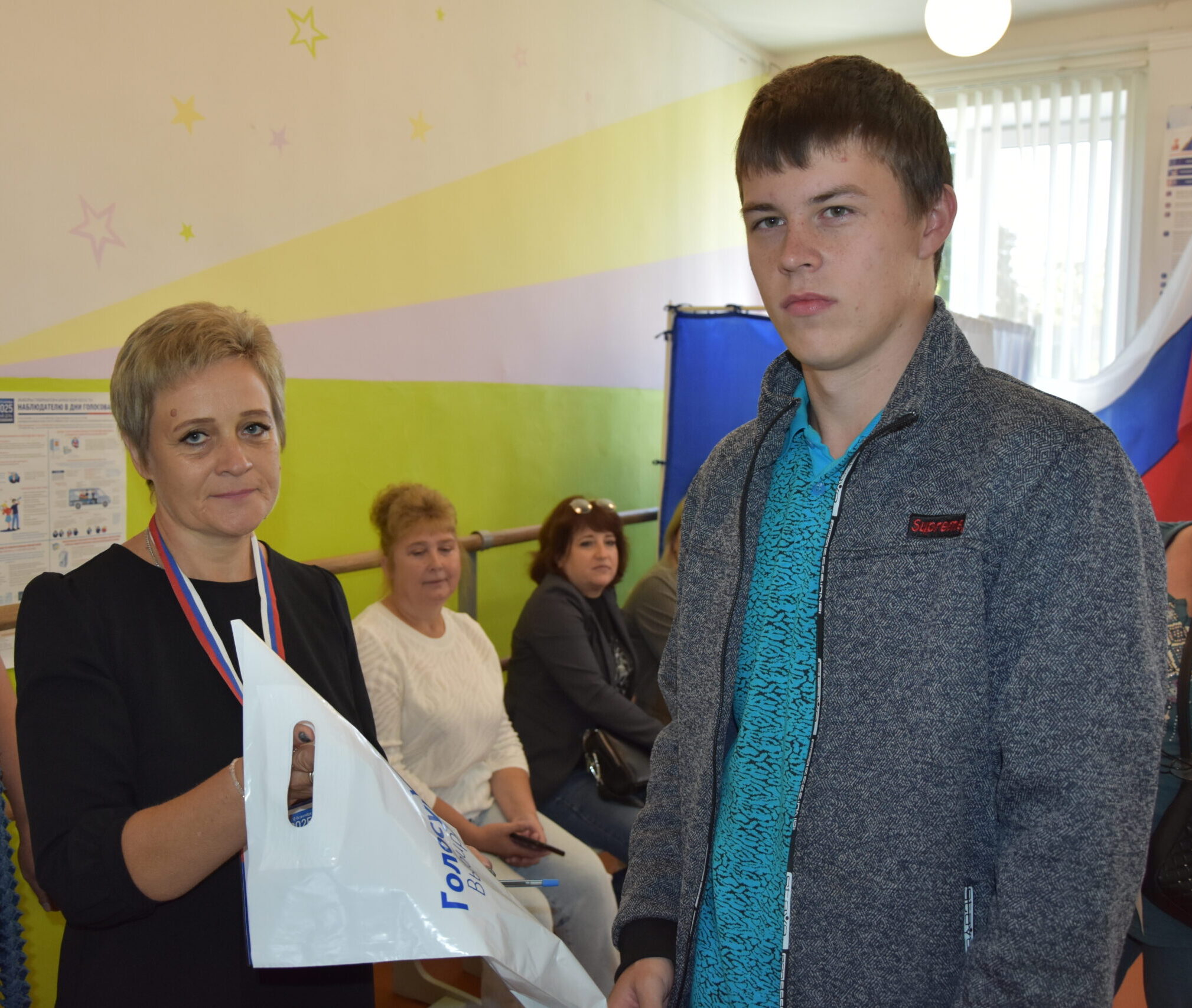 Впервые проголосовал мглинчанин Артем Медведев