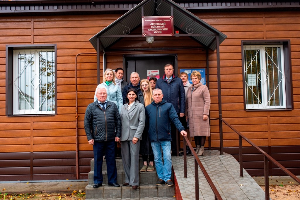 Сотрудники Мглинского районного суда и судебного участка №42 посетили краеведческий музей