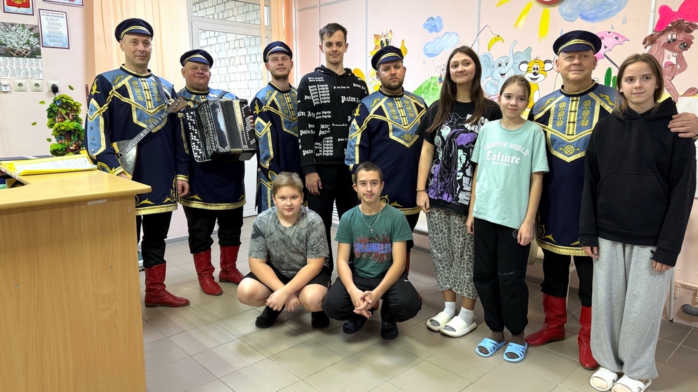 Брянский фонд «Ванечка» устроил трогательный праздник для мам детей с онкологией