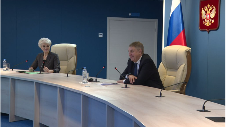 Александр Богомаз ответил на вопрос о нехватке лыжероллерных трасс на Брянщине