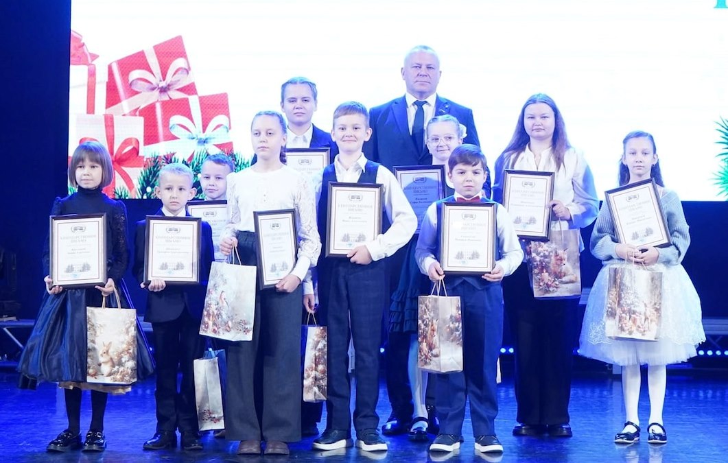 Мглинанка Алина Хмелева отмечена Благодарственным письмом Брянской областной Думы