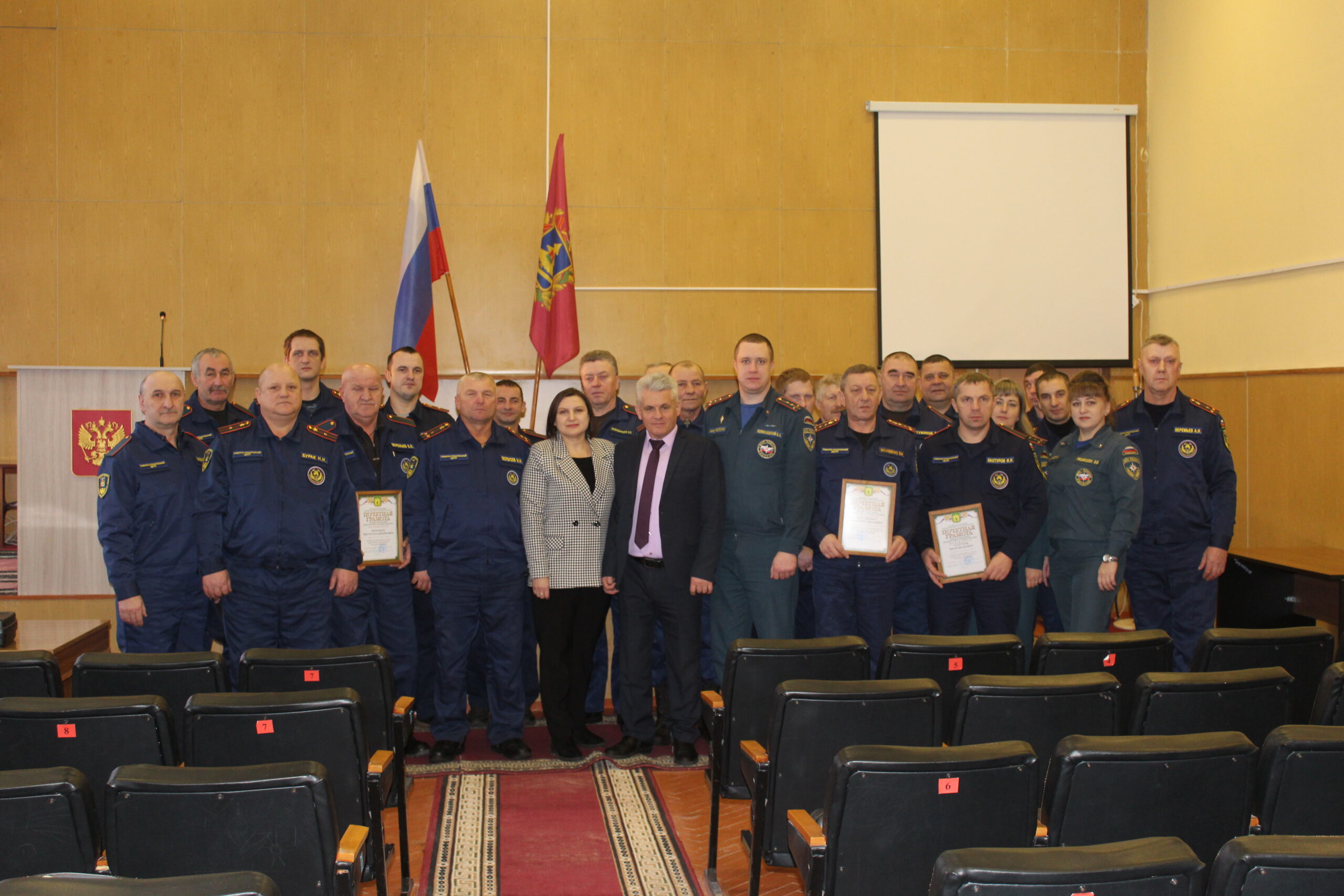 За мужество и профессионализм