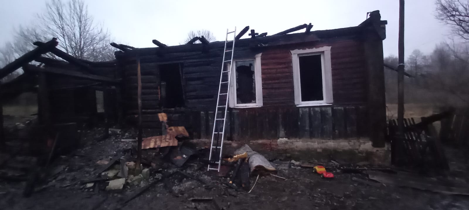 В с . Разрытое Мглинского района сгорел жилой дом