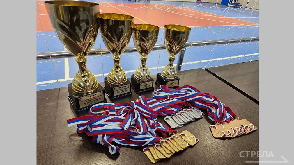 Спорт во имя добра: в Дятьково футбол помогал собирать средства для нуждающихся семей