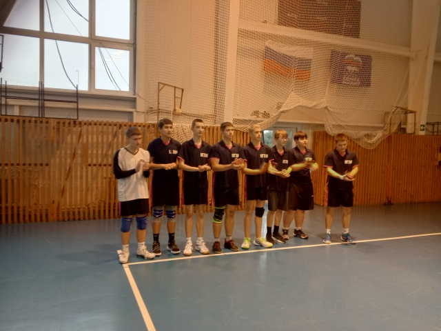 Воспитанники Мглинской спортшколы приняли участие в матчах первенства Брянской области по волейболу