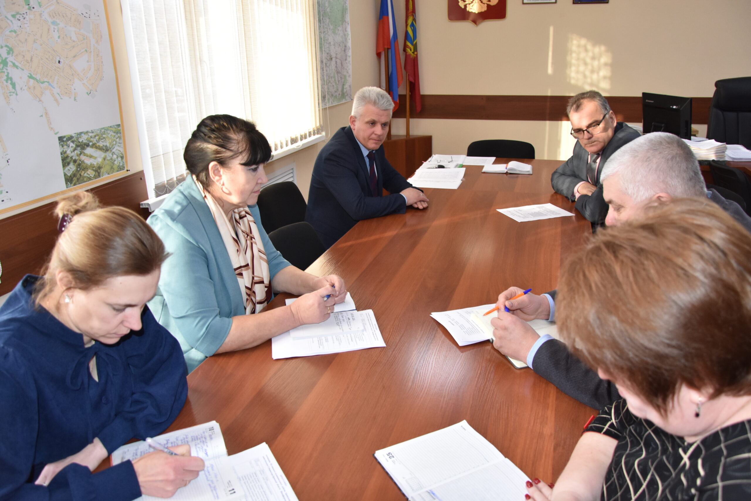 С визитом в Мглинском районе побывал заместитель губернатора Брянской области Юрий Никифоров