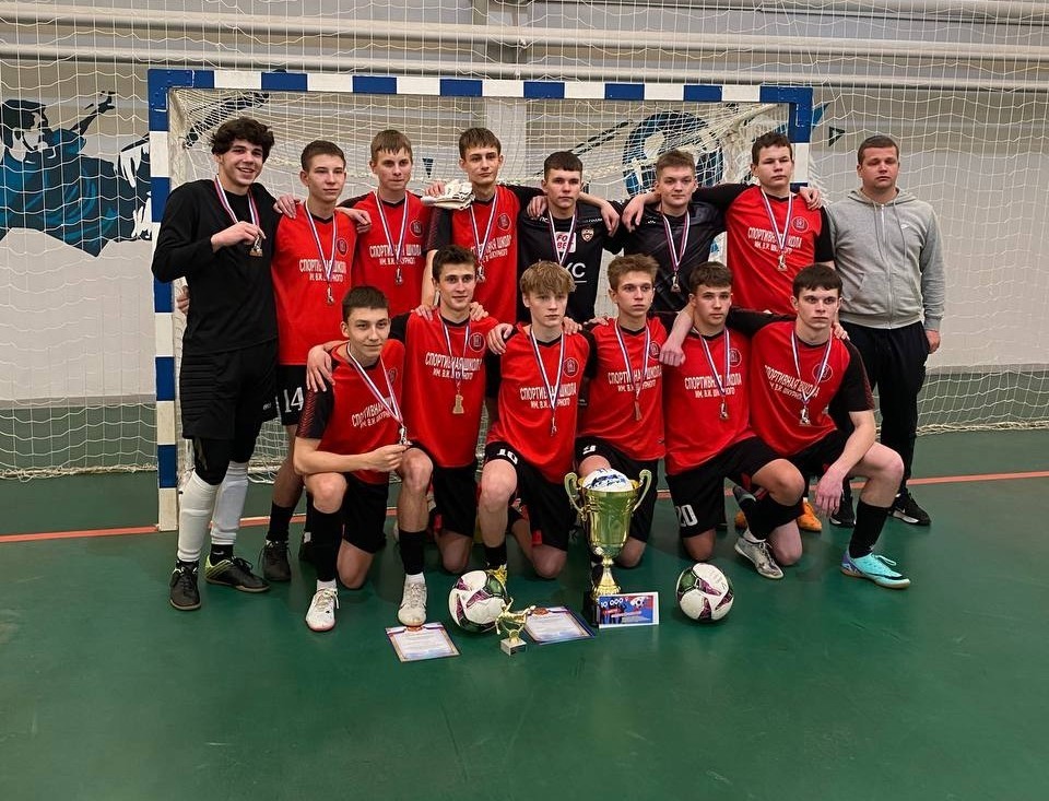 Кубок Губернатора по мини-футболу взяла команда из Клинцов