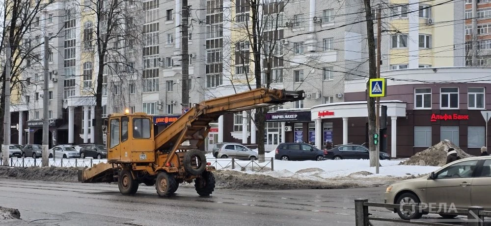 В Брянске вывезено больше 2500 тонн снега за сутки