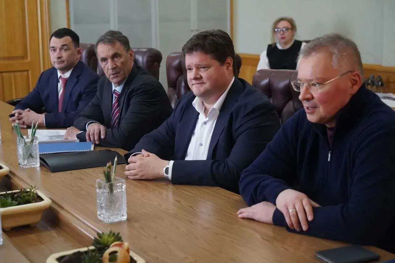 Губернатор обсудил развитие инвестиционного проекта в Клетнянском районе