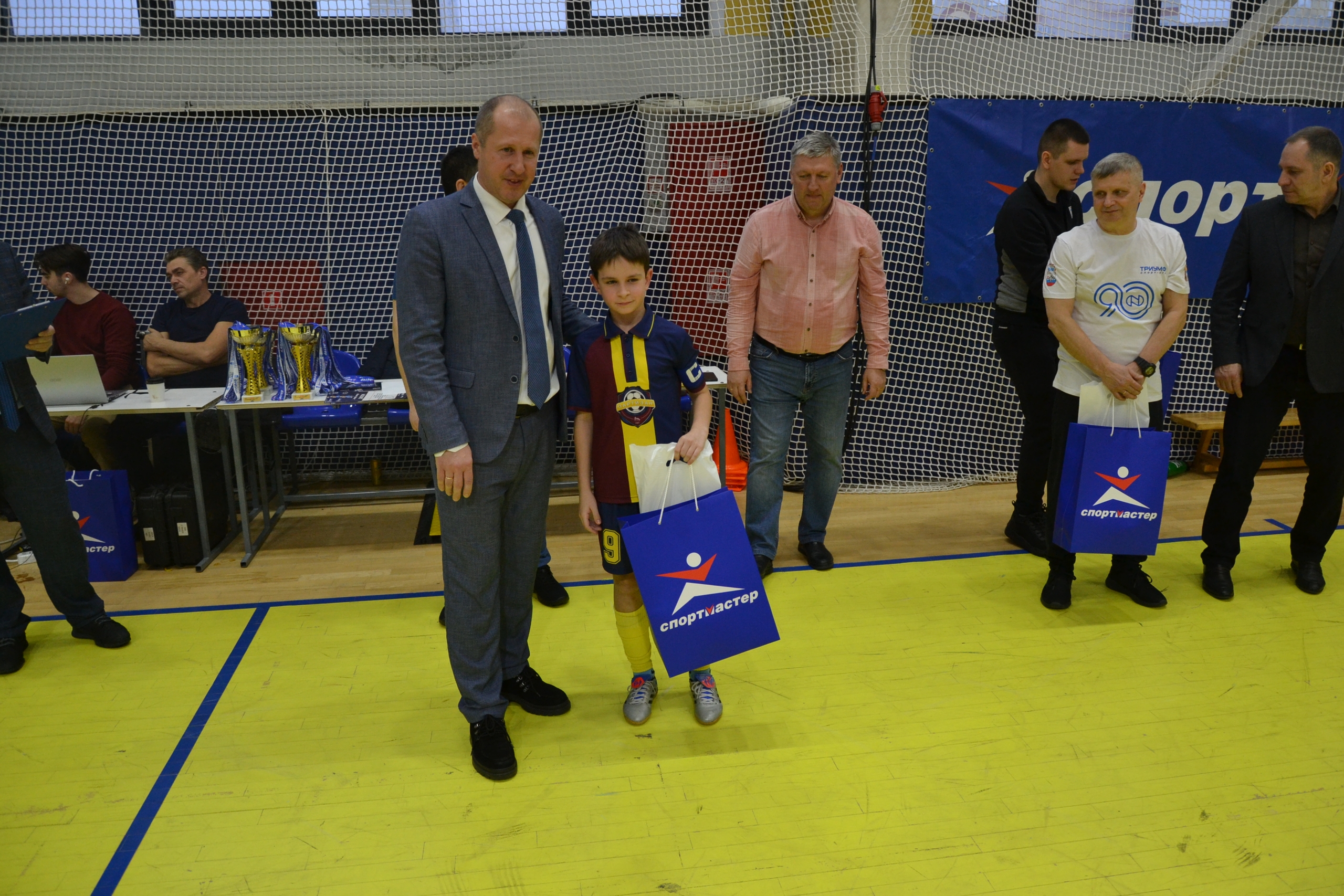 Во Дворце единоборств прошёл региональный этап «Мини-футбола в школу»