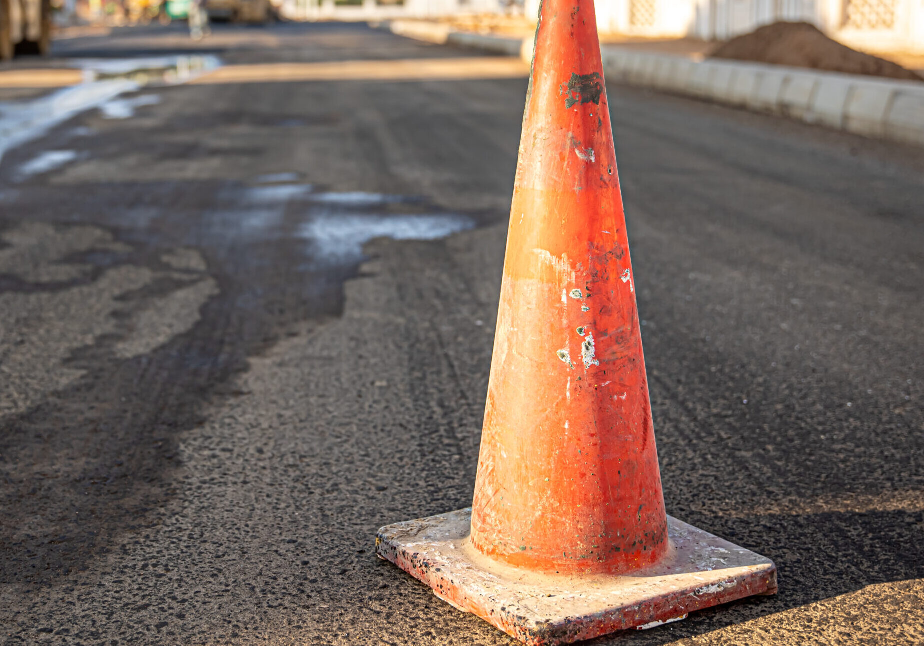 На дорогах Мглинского района начался ямочный ремонт