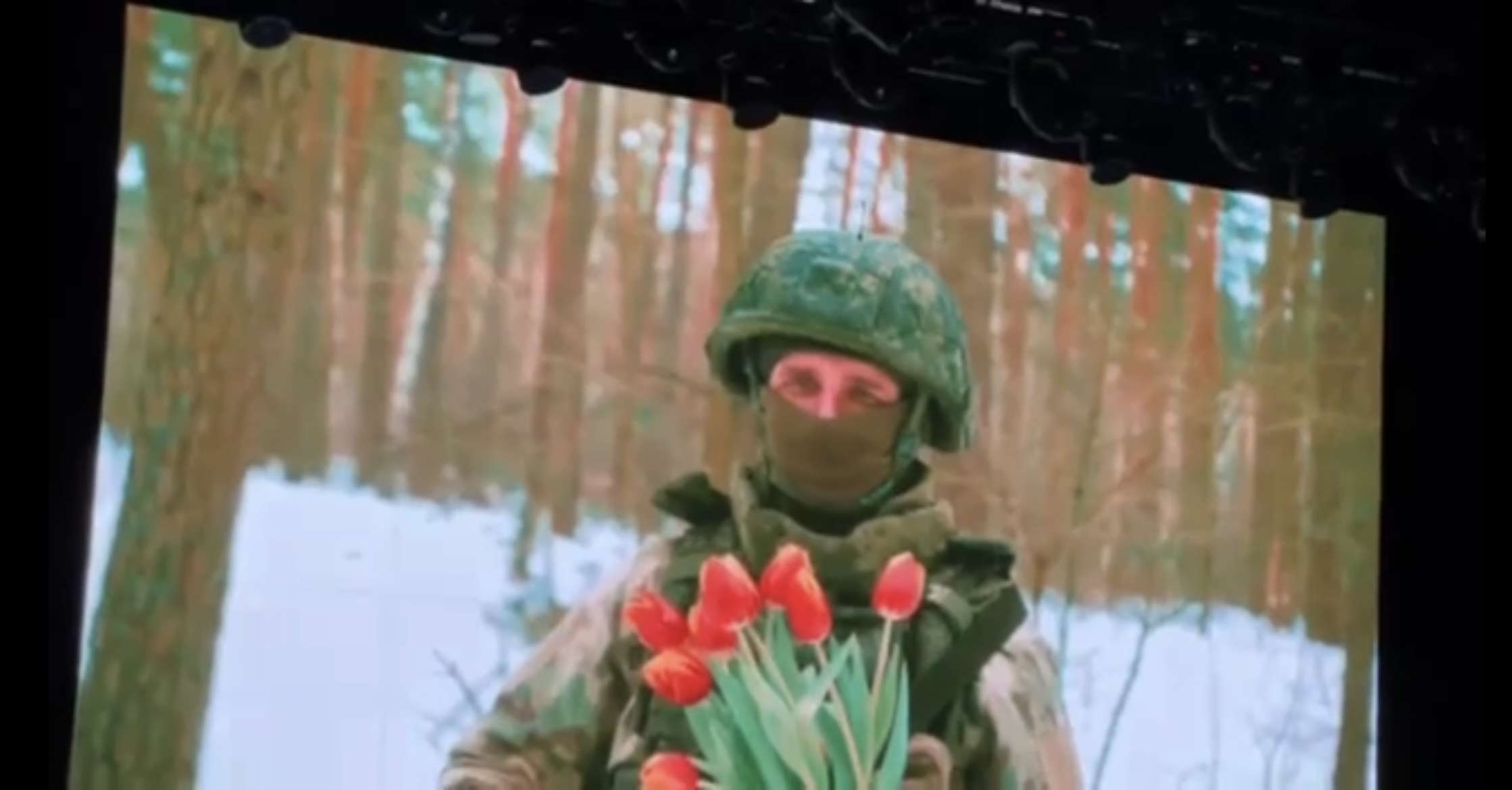 Участники СВО поздравили женщин Брянщины с Международным женским днём