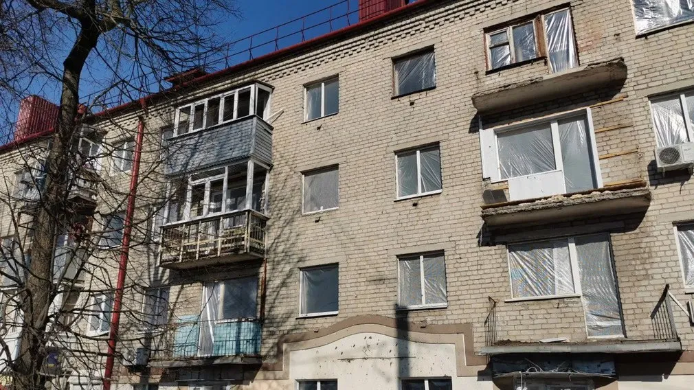 17 строительных компаний Брянска безвозмездно восстанавливают дома после ракетного удара