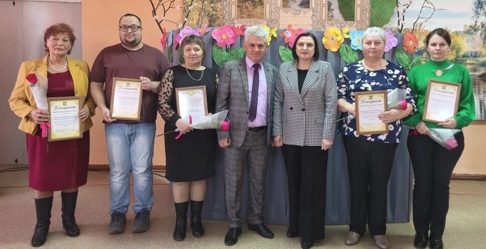 Работников культуры Мглинского района поздравили с праздником