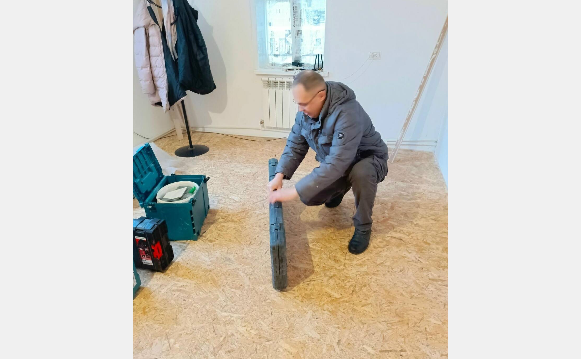 Соцконтракт поддержал отделочника из Стародуба