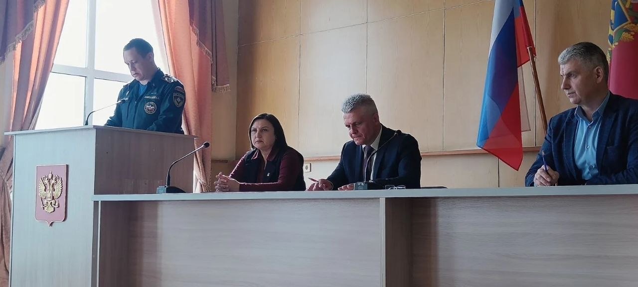 В администрации Мглинского района состоялось заседание противопожарной комиссии