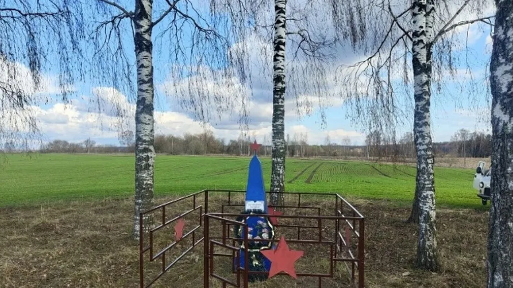 Сотрудники «Россети Центр» благоустроили более 40 памятников и мемориалов